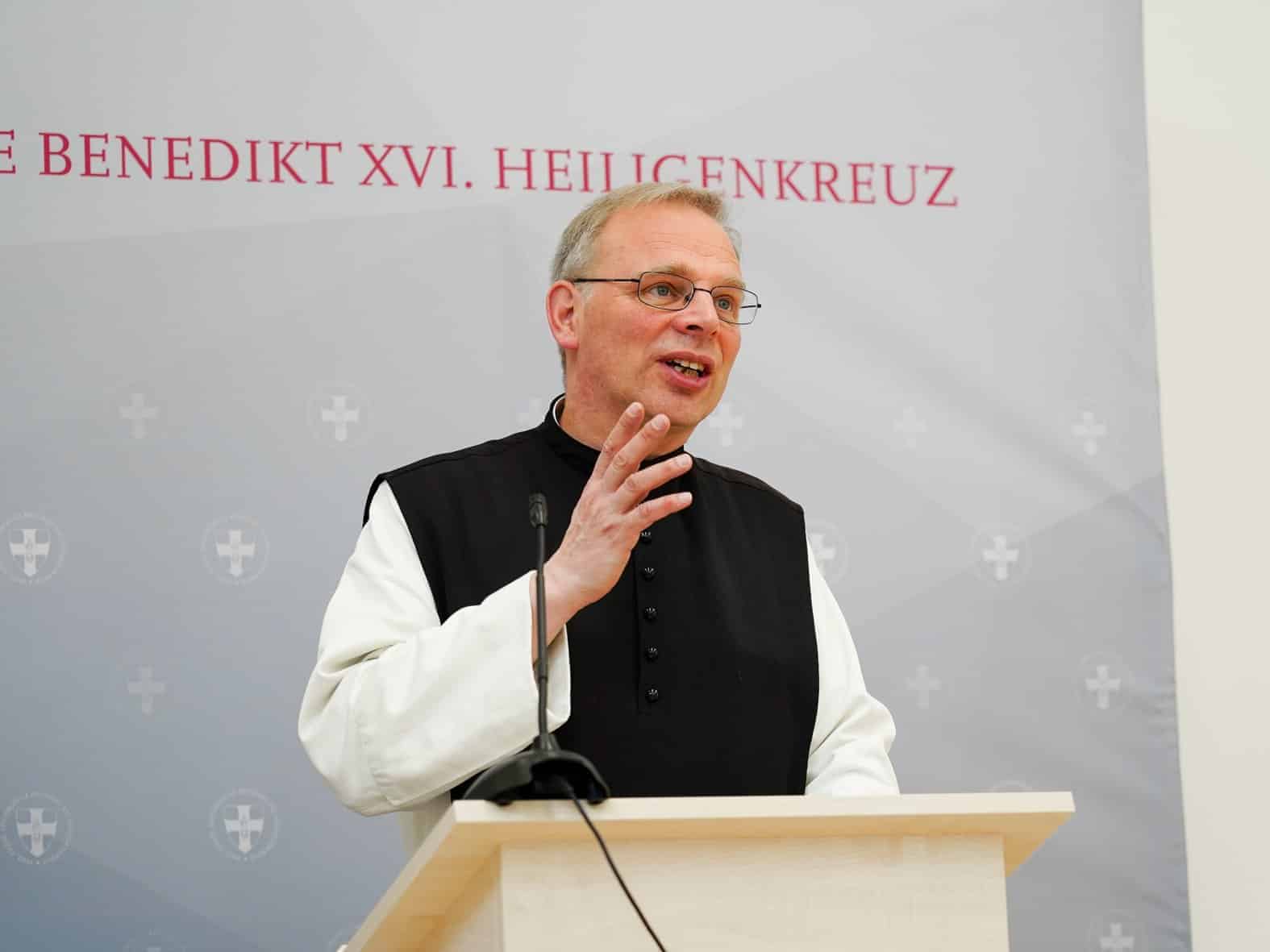 Pater Wolfgang Buchmueller