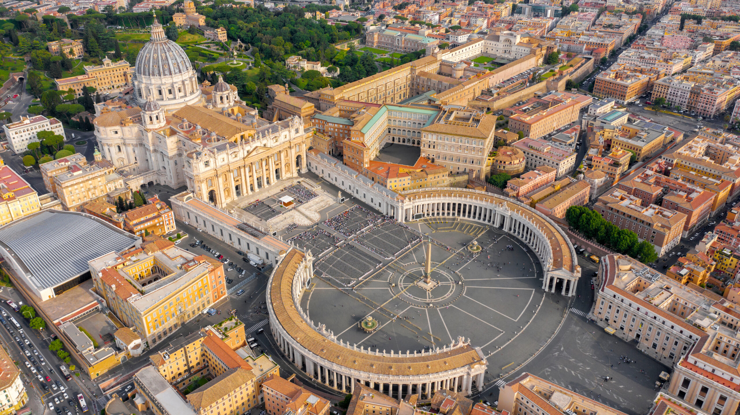 Aerial view of Papal Basilica of Saint Peter in the Vatican located in Rome, Italy, before a weekly general audience. It's the most important and largest church in the world and residence of the Pope.